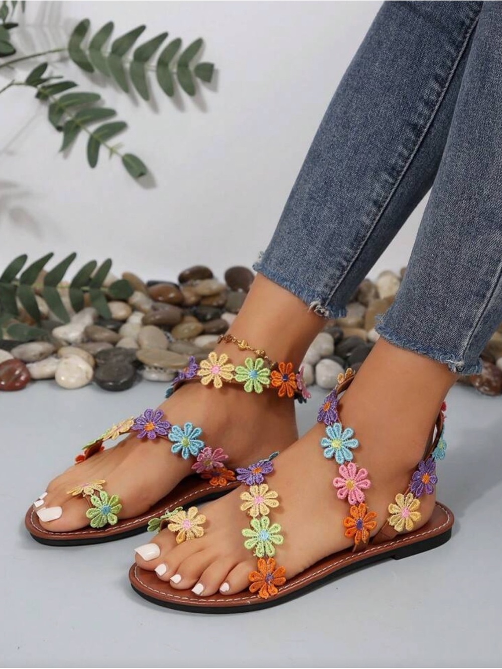 Women's Multicolor Floral Strappy Sandals - Boho Summer Flat